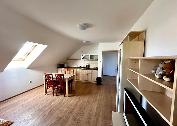 Hospudka A U Mitucha Homestay Zenklava
